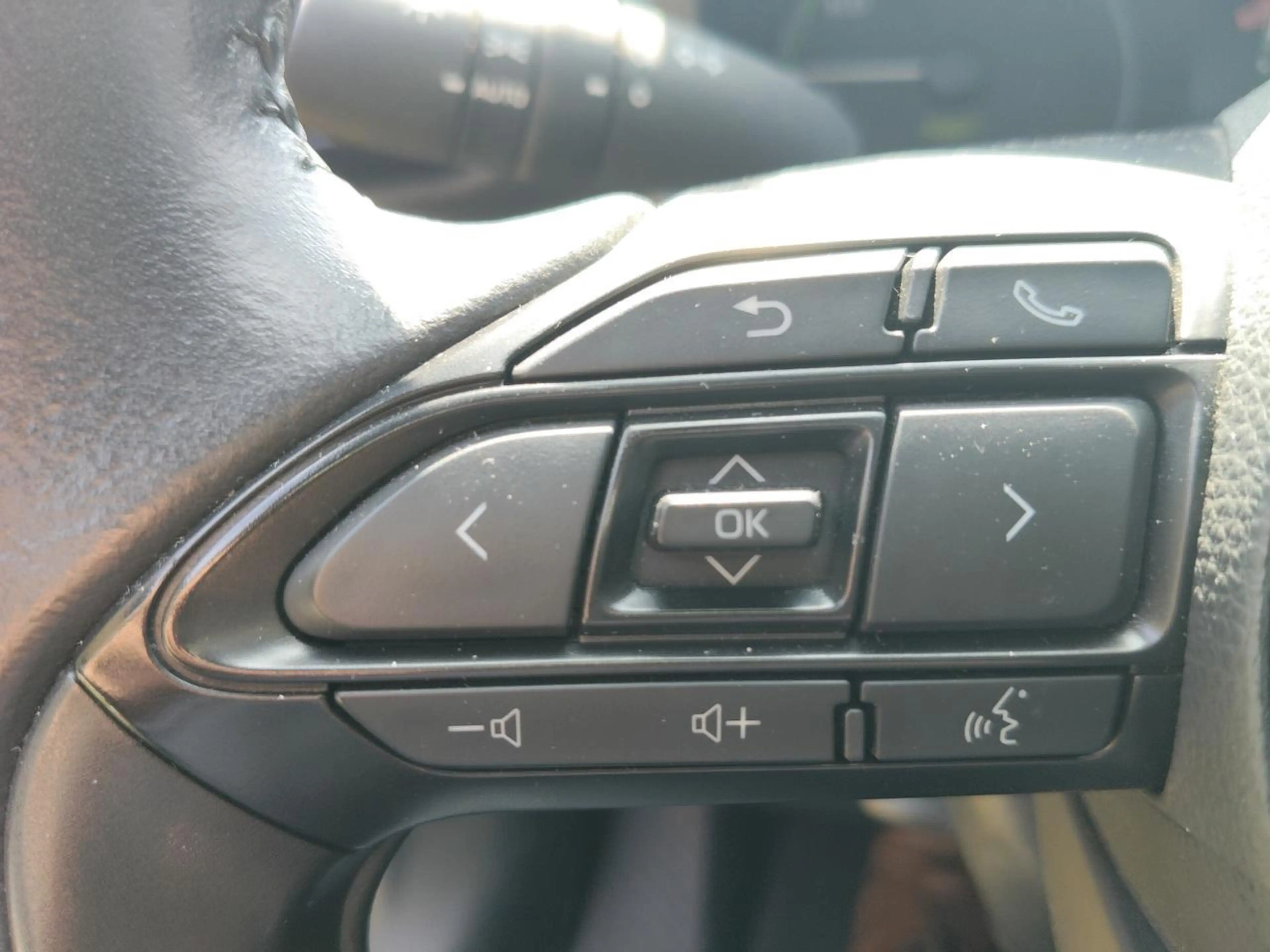 Toyota Yaris 1.5 Hybrid Dynamic,Cruise,Airco,Navi via App — photo 15