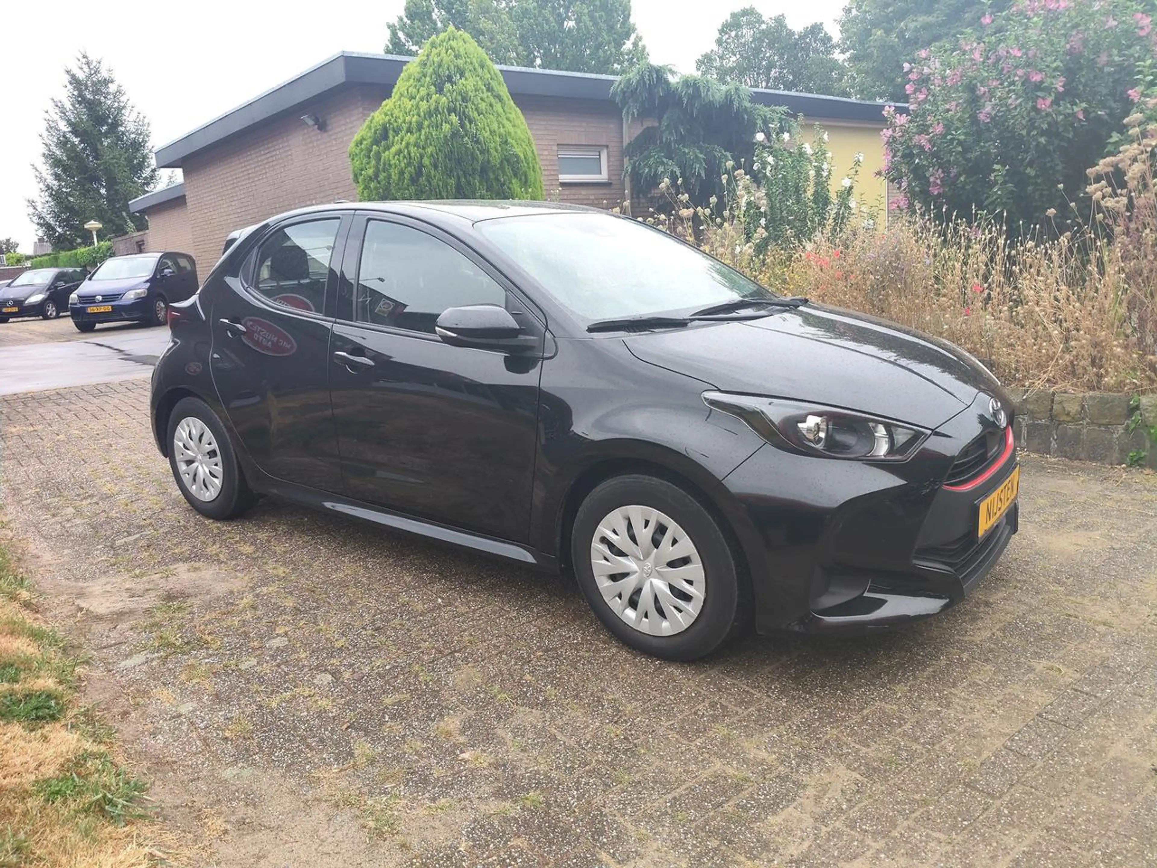 Toyota Yaris 1.5 Hybrid Dynamic,Cruise,Airco,Navi via App — photo 3