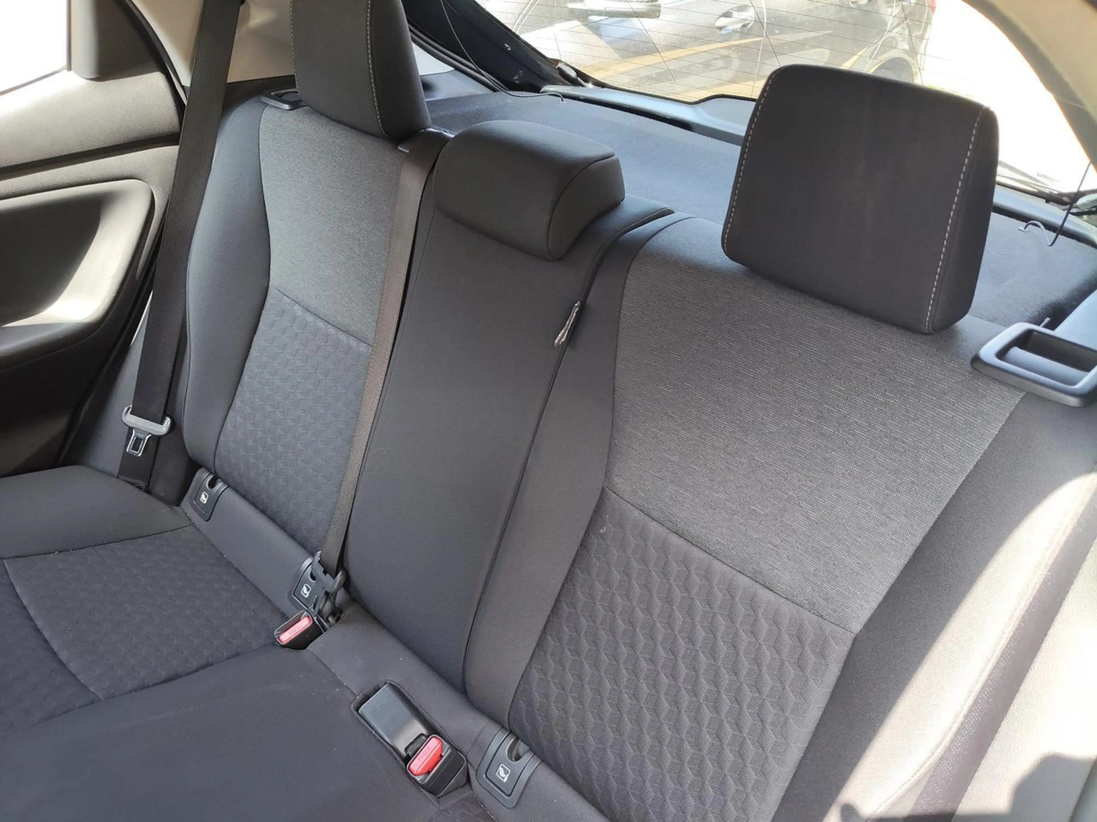 Toyota Yaris 1.5 Hybrid Dynamic,Cruise,Airco,Navi via App — photo 12
