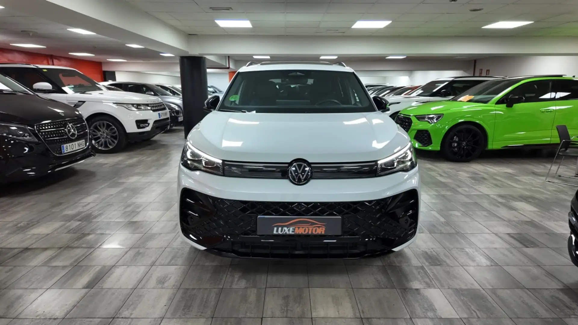 Volkswagen Tiguan 2.0TDI R-Line 4Motion DSG 142kW Blanco - 2