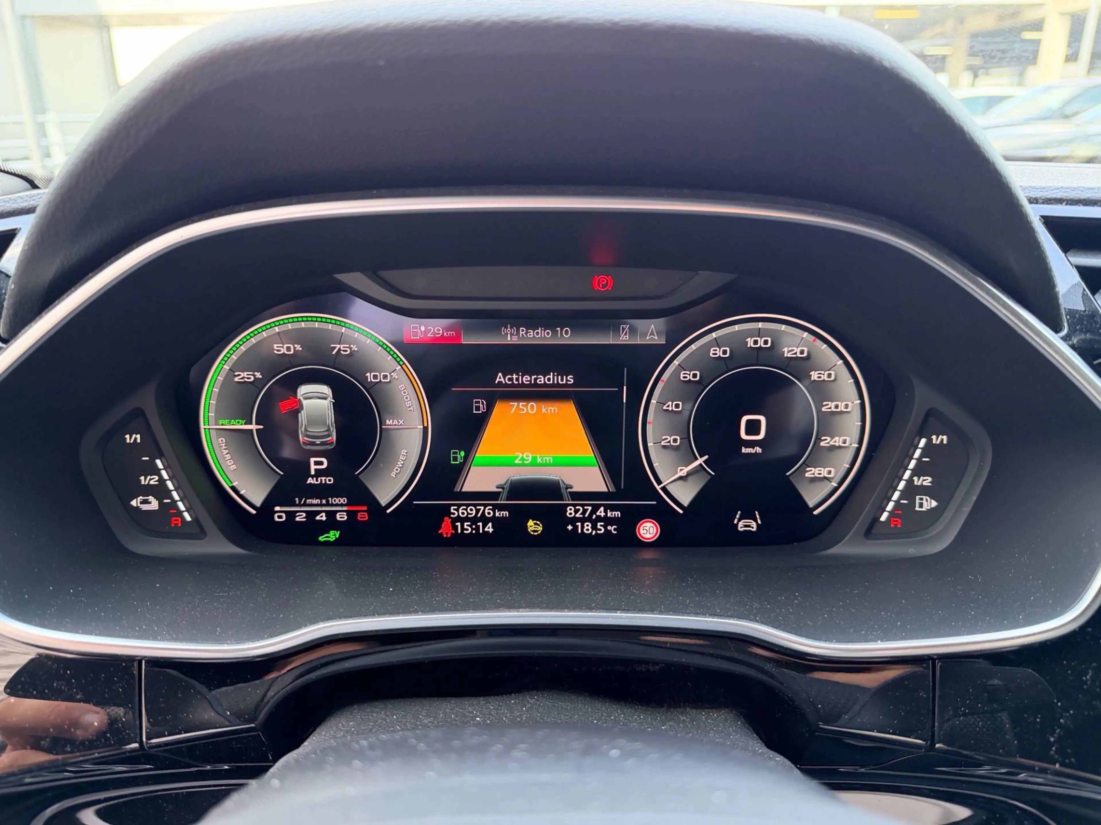 Audi Q3 45 TFSI e 245Pk S Edition / Leer / Stoelverwarming — photo 14