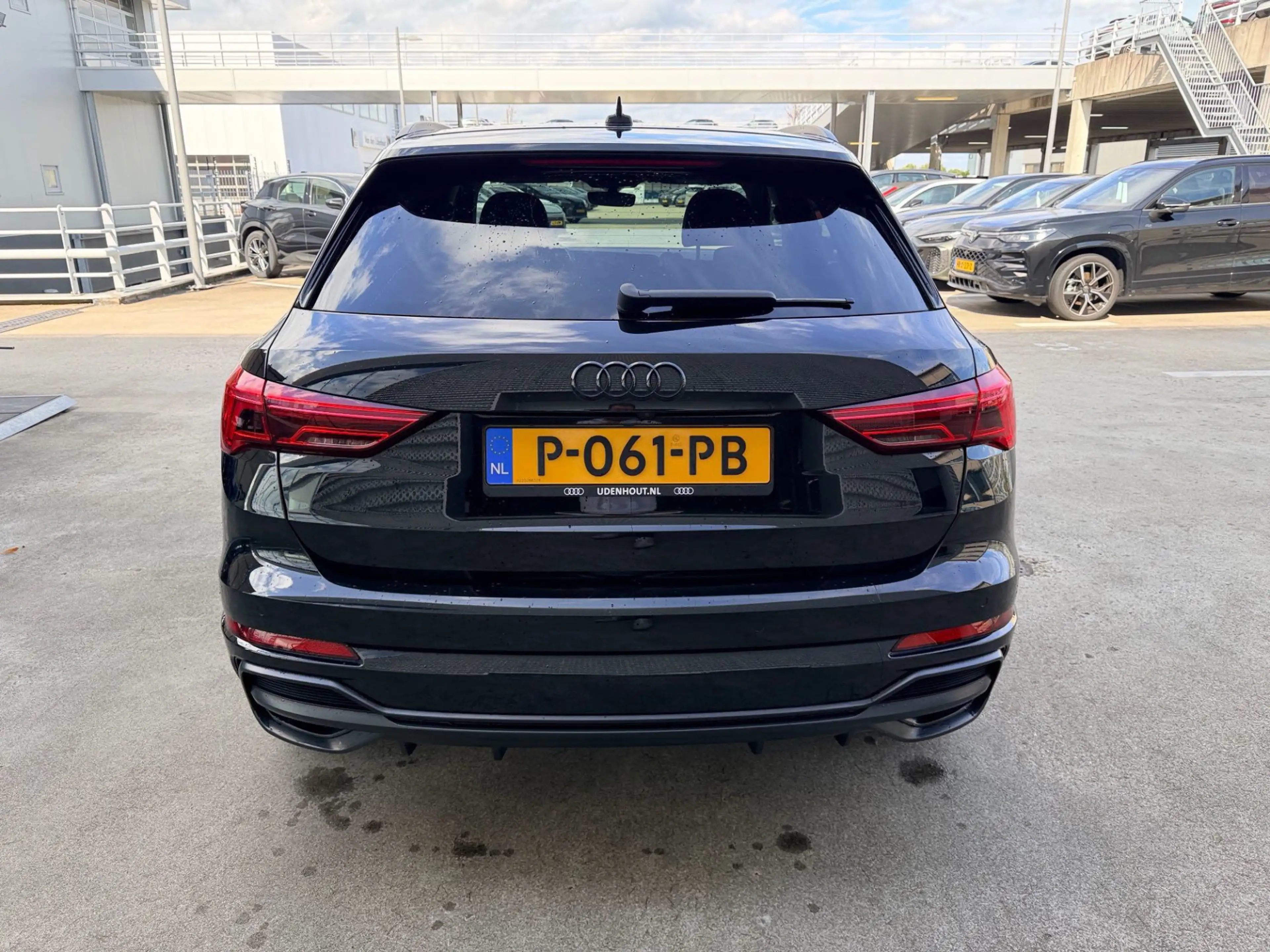 Audi Q3 45 TFSI e 245Pk S Edition / Leer / Stoelverwarming — photo 4