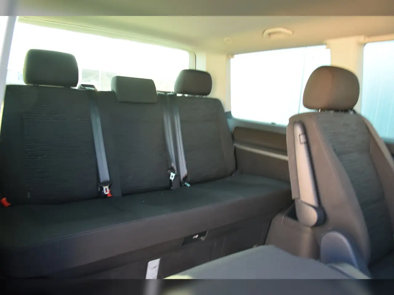 Volkswagen T6.1 Multivan TDI 4Motion Comfortline 19