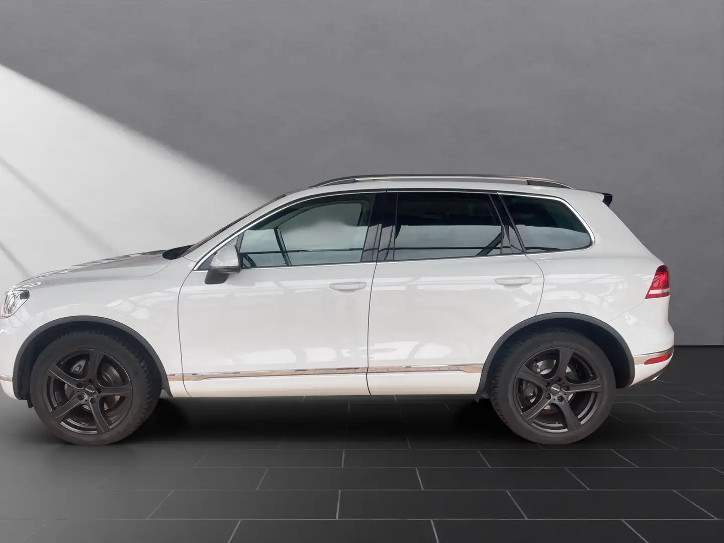 Volkswagen Touareg V6 TDI BMT/Start-Stopp Terr Tech 4Motion Weiß - 2