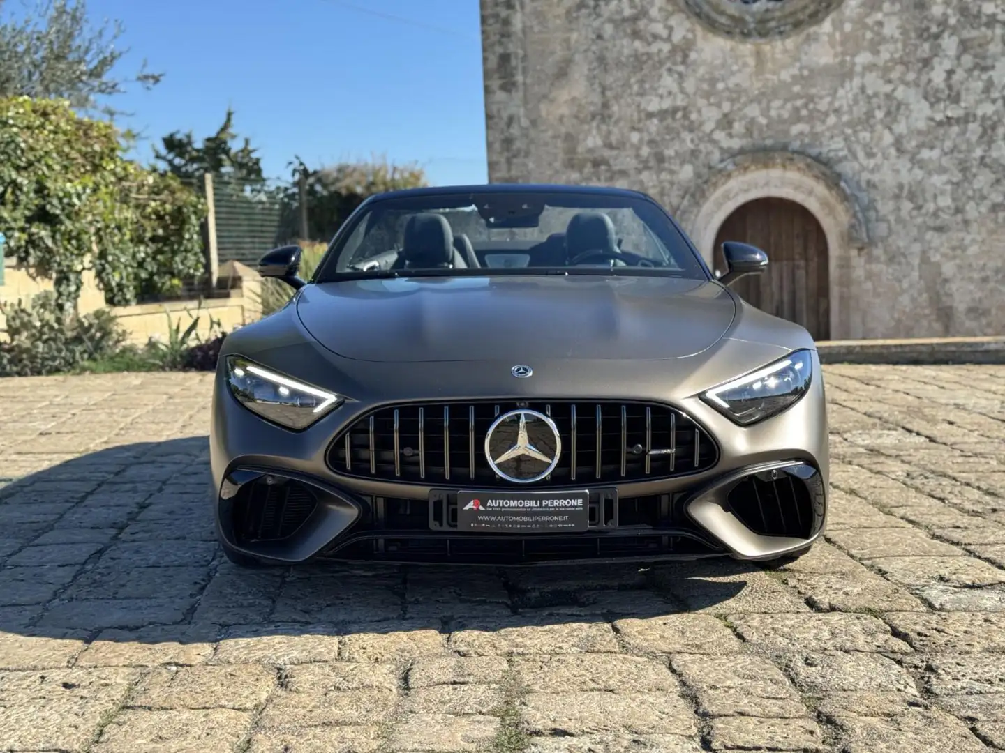 Mercedes-Benz SL 63 AMG 4Matic+ Premium Plus - 2