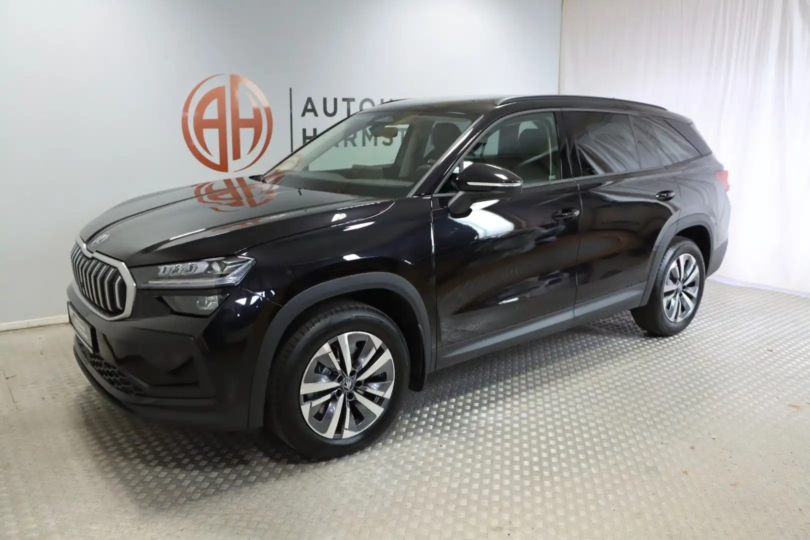 Skoda Kodiaq 1.5 TSI 7-Sitze Matrix Navi AHK Schwarz - 2