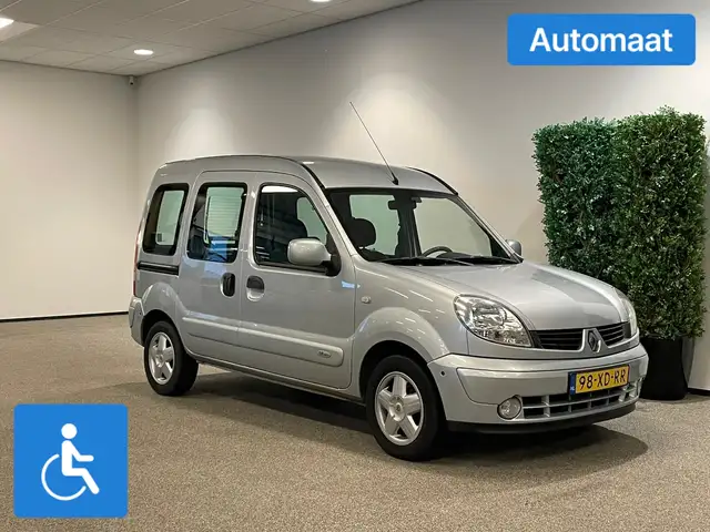 Renault Kangoo Rolstoelauto Automaat (airco) 3+1 rolstoel geschik