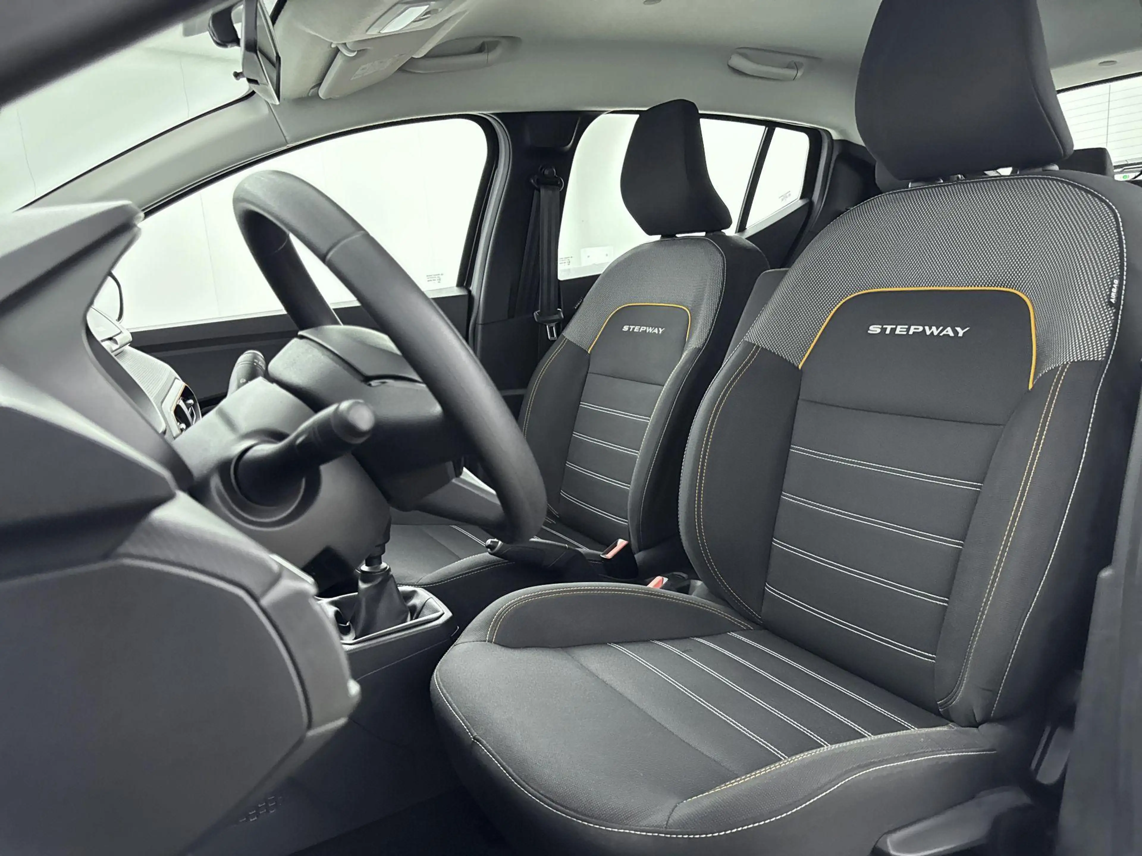 Dacia Sandero 1.0 TCe ECO-G Essential 100PK | Trekhaak | Parkeer — photo 11