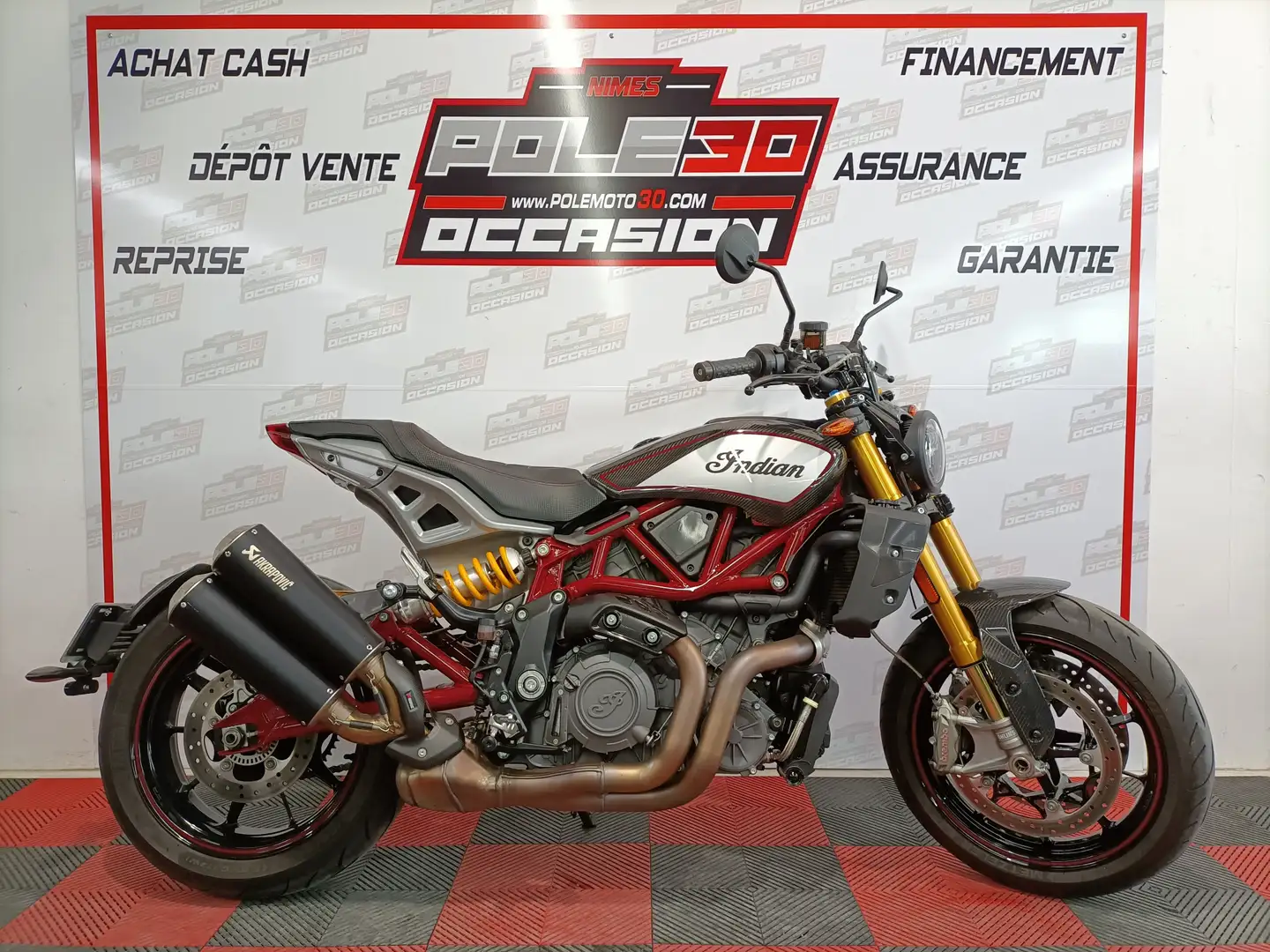 Indian FTR 1200 Noir - 1