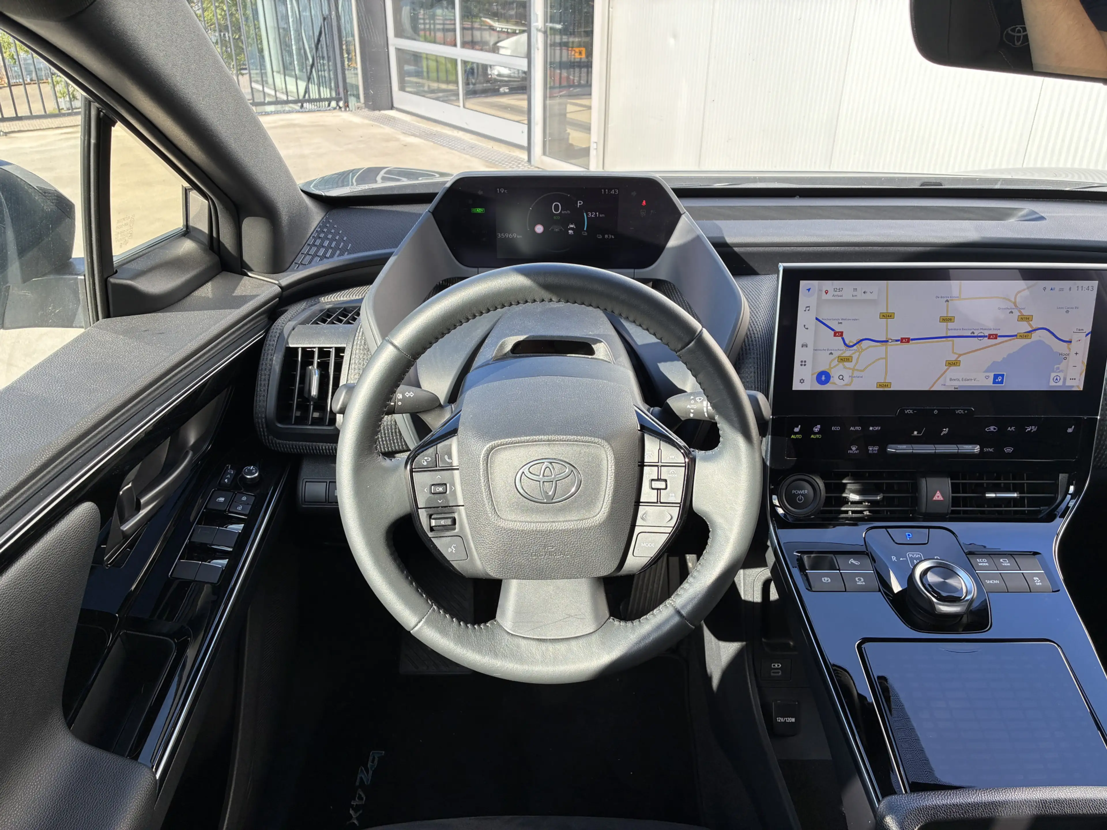 Toyota bZ4X Business Plus 71 kWh — photo 8