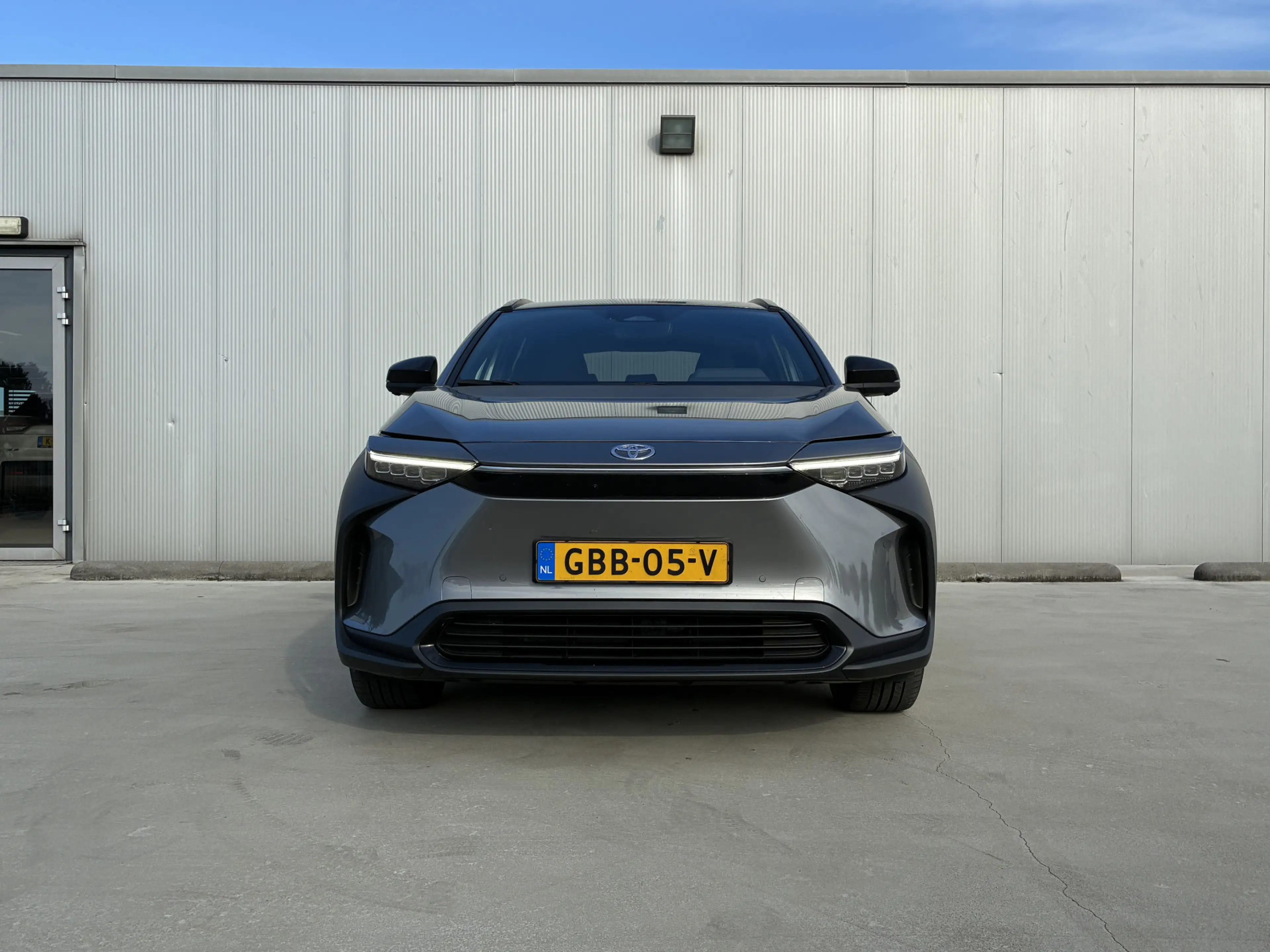 Toyota bZ4X Business Plus 71 kWh — photo 3
