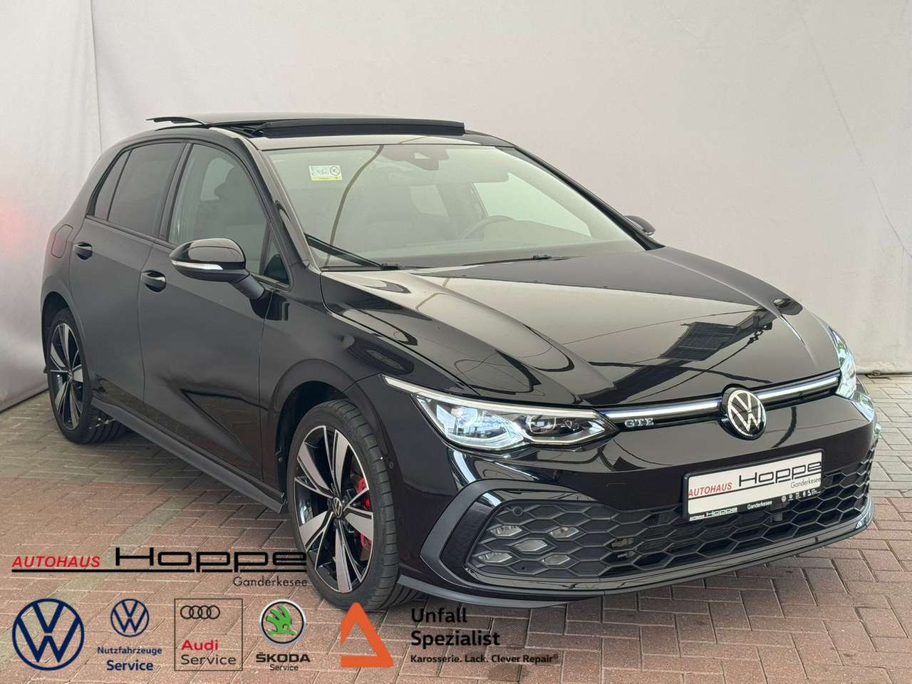 Volkswagen Golf 2022 — VIII GTE 1.4l eHybrid DSG+AHK+PANO+KAMERA+ACC
