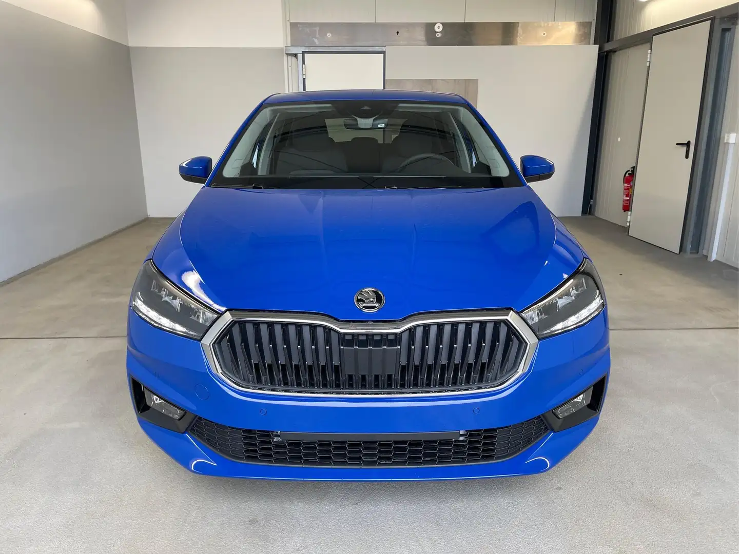 Skoda Fabia Selection 115PS DSG AHK+Kessy+Kamera 1.0 TSI DS... Blau - 2