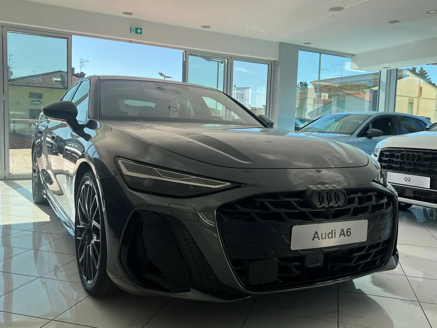 Audi A6 A6 2.0 e-hybrid Edition One Nero Mythos quattro 3 Grijs - 2