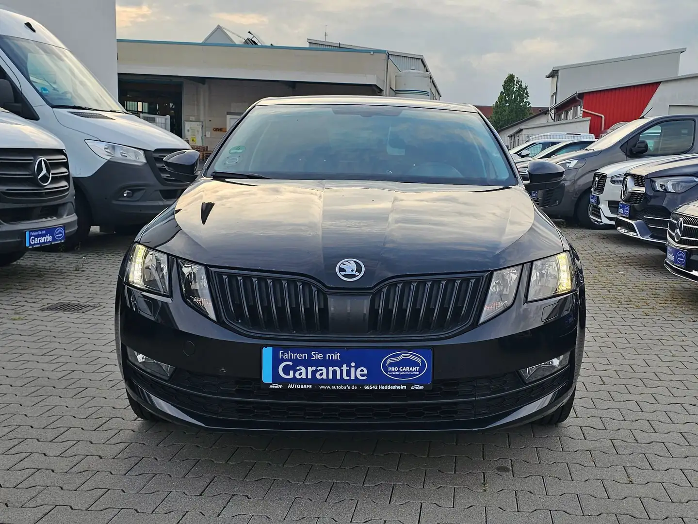 Skoda Octavia ACC*Ambiente* Automatik*1-HAND Schwarz - 2