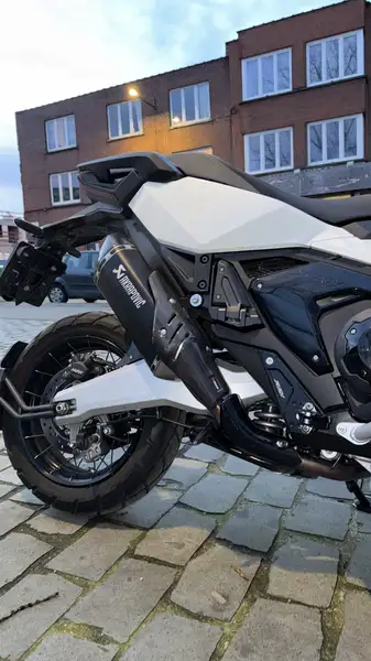 Honda X-ADV - foto 4