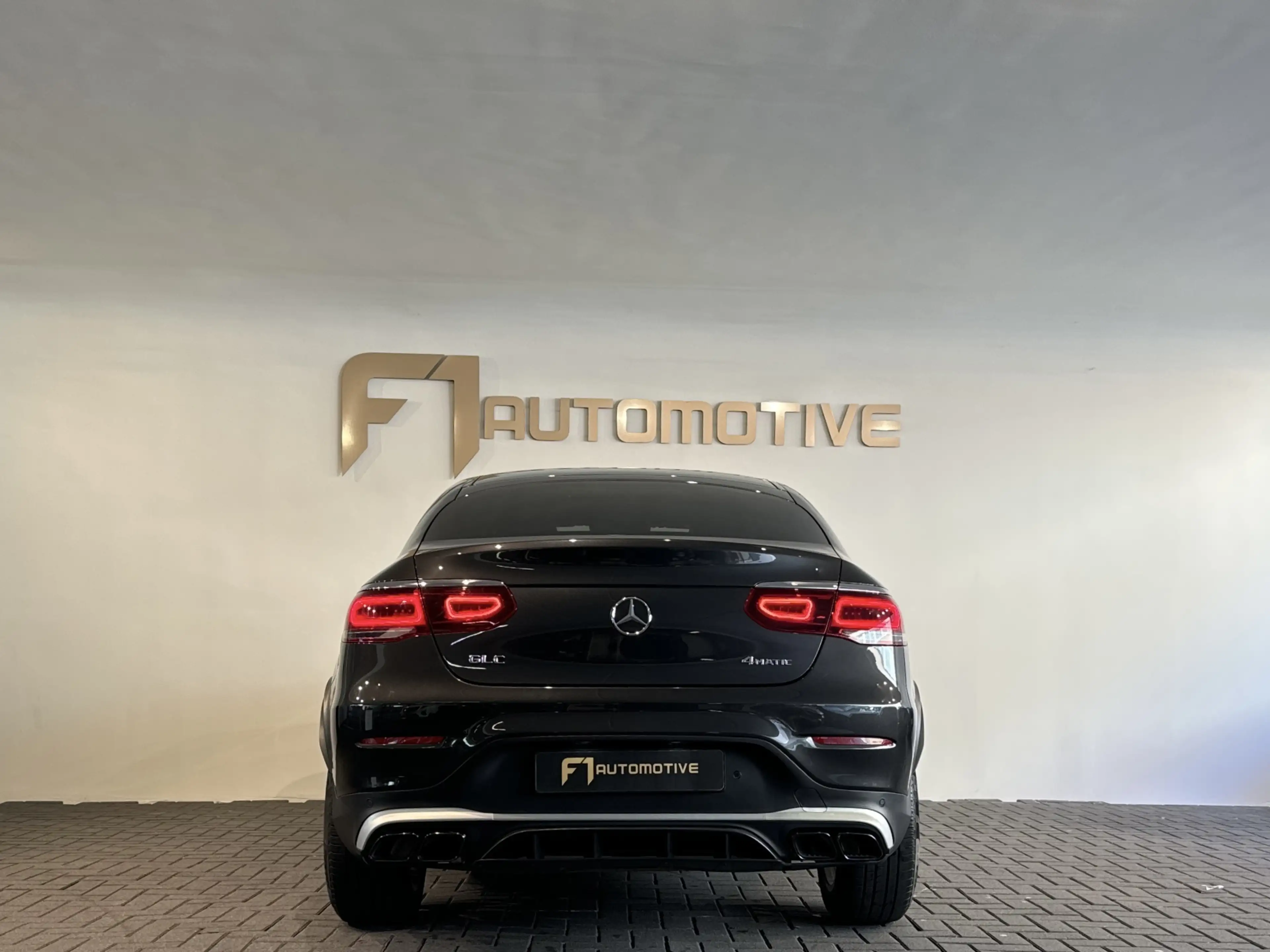 Mercedes-Benz GLC 300 Coupé 4MATIC AMG Pano|ACC|Stoelverwarming|Camera — photo 5