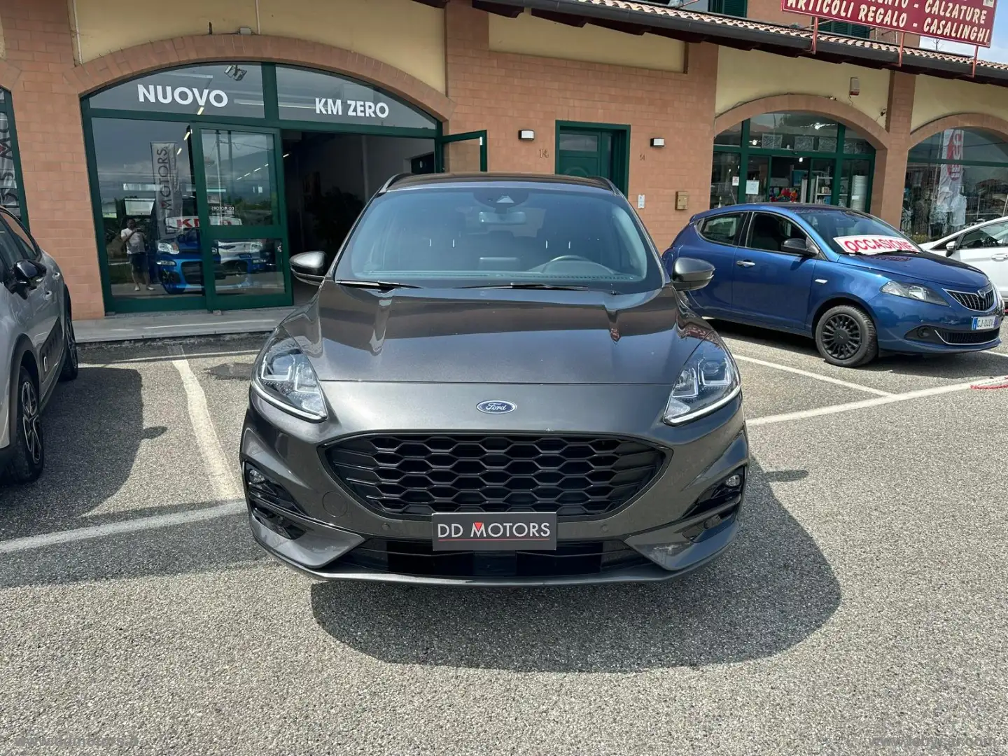 Ford Kuga 1.5 EcoBoost 150 CV 2WD ST-Line *ST LINE* Gris - 2