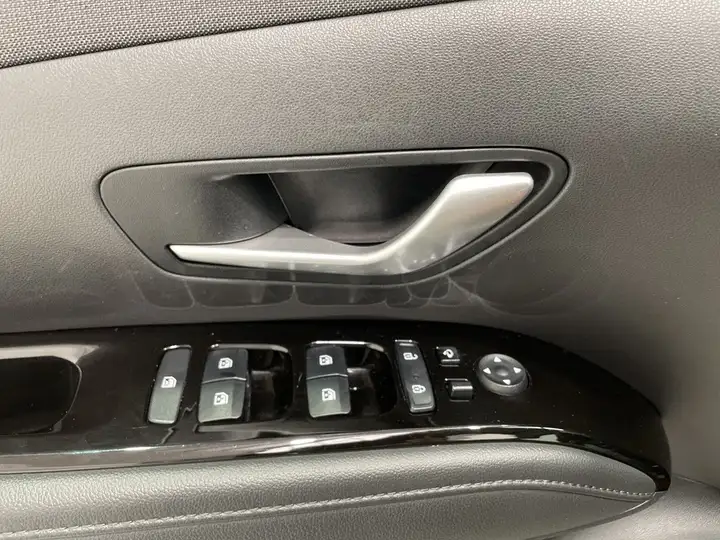 Hyundai Tucson 1.6 TGDI HEV Style Auto (2021) 2022, foto 21