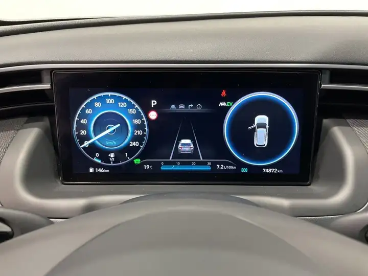 Hyundai Tucson 1.6 TGDI HEV Style Auto (2021) 2022, foto 10