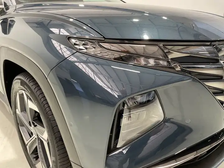 Hyundai Tucson 1.6 TGDI HEV Style Auto (2021) 2022, foto 16