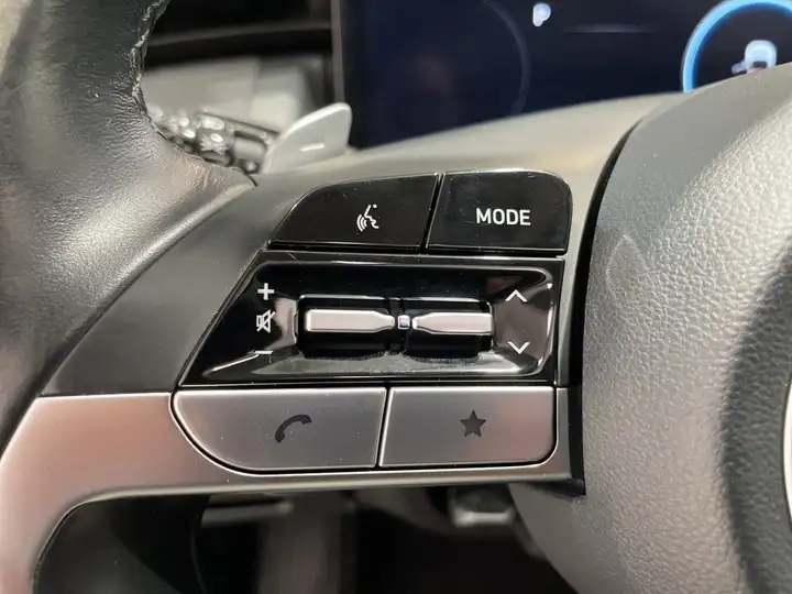 Hyundai Tucson 1.6 TGDI HEV Style Auto (2021) 2022, foto 15