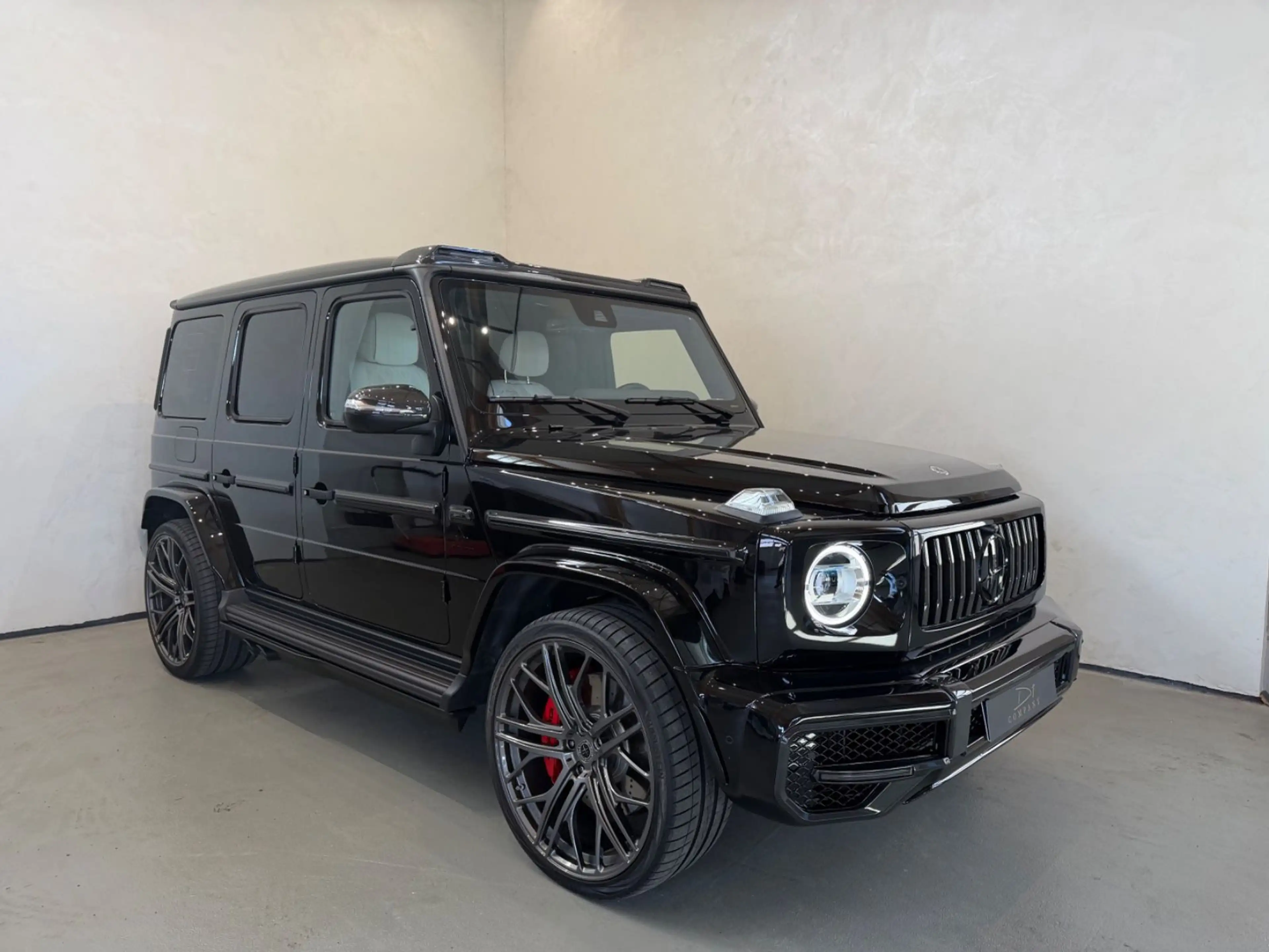 Mercedes-Benz G 63 AMG / HOFELE HG63 / CARBON EXT.