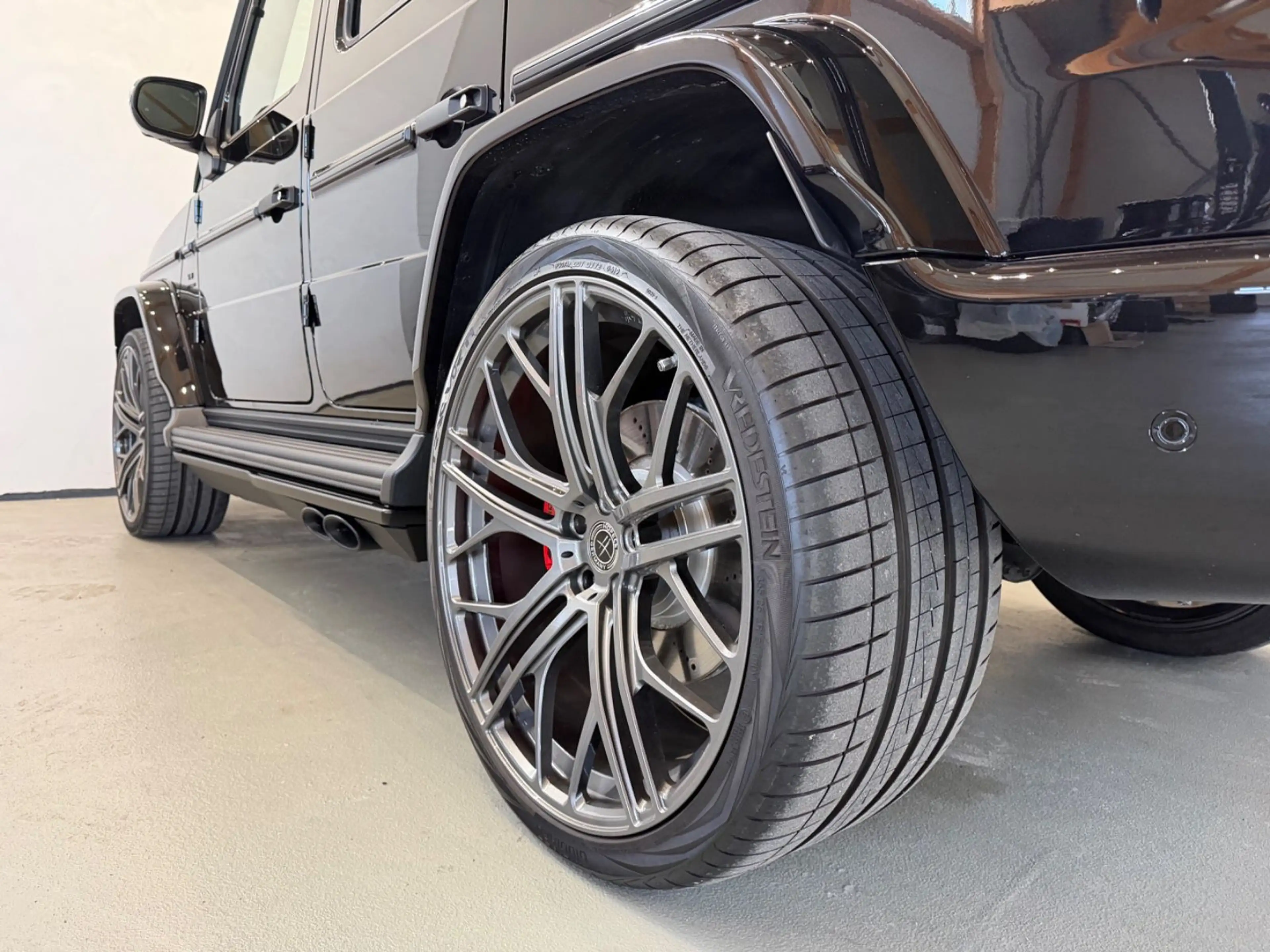 Mercedes-Benz G 63 AMG / HOFELE HG63 / CARBON EXT. — photo 11