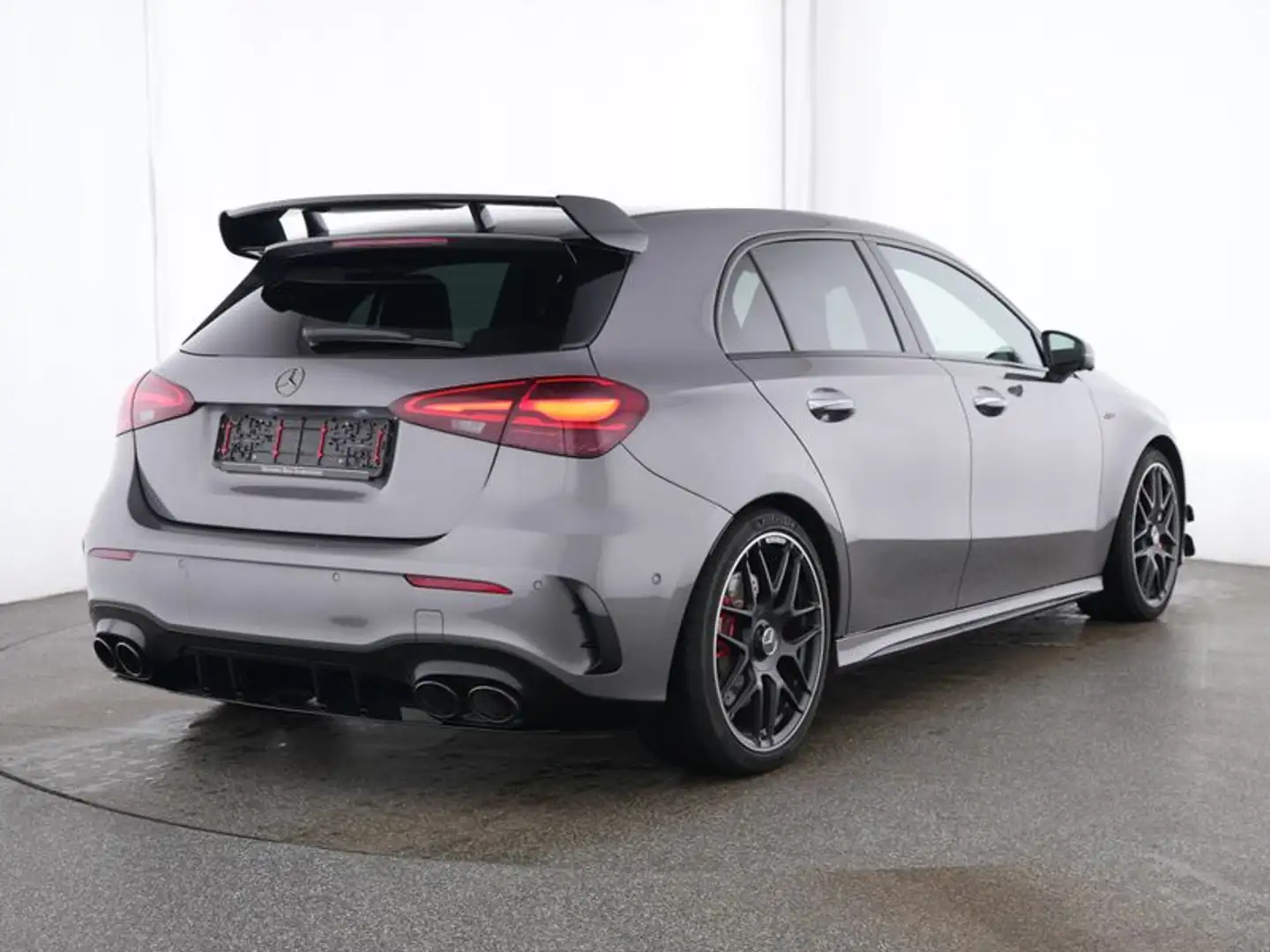 Mercedes-Benz A 45 AMG S 4M+ Pano/Aero/Night/360/Memo/HUD/MLB Grau - 2