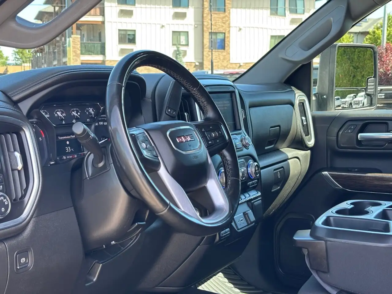 GMC Sierra 3500HD снимка GMC Sierra 3500HD