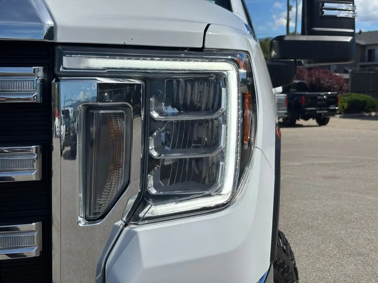 GMC Sierra 3500HD снимка GMC Sierra 3500HD