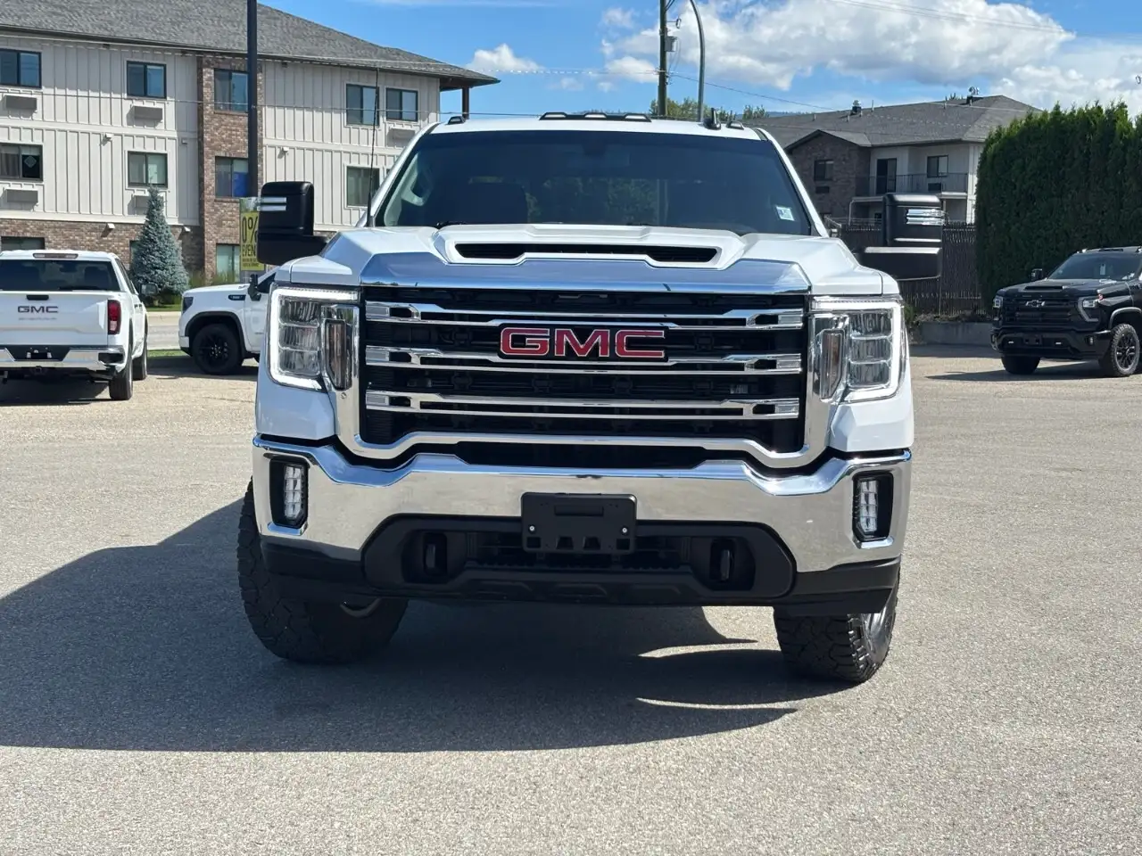 GMC Sierra 3500HD снимка GMC Sierra 3500HD