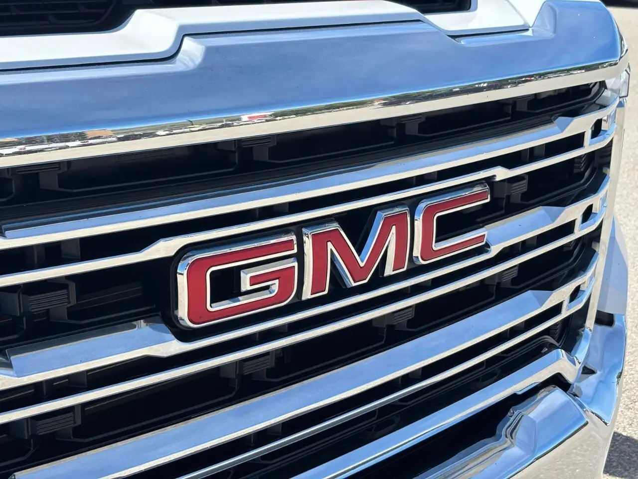 GMC Sierra 3500HD снимка GMC Sierra 3500HD