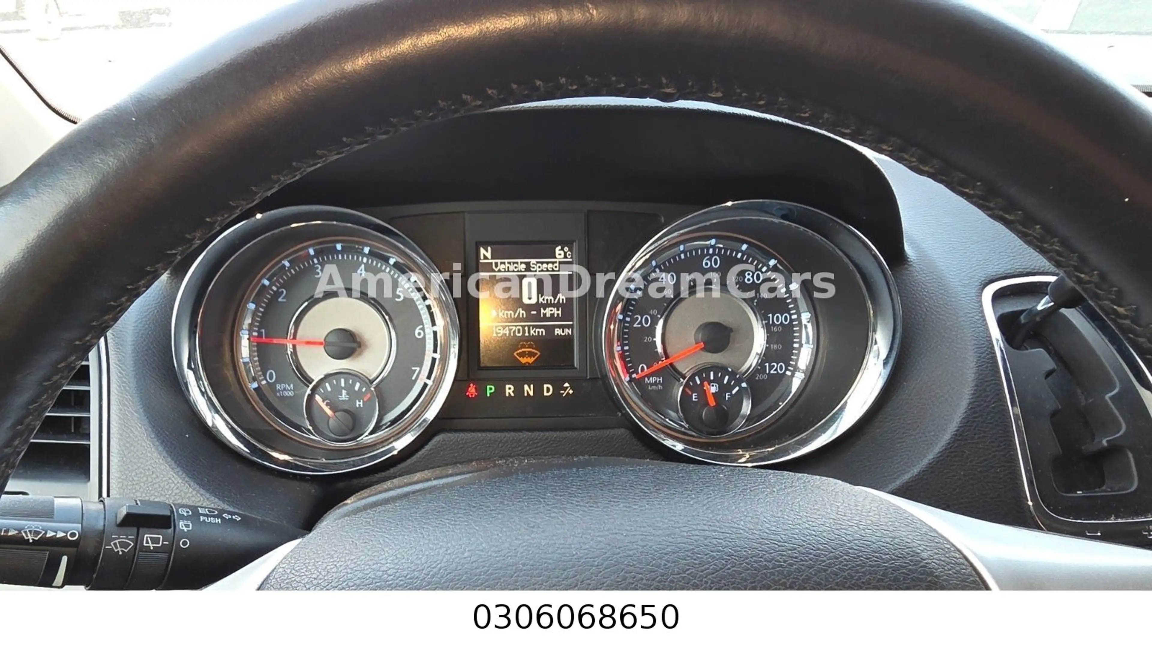 Chrysler Grand Voyager — photo 6