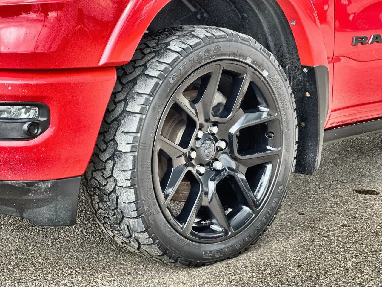 RAM 1500 снимка RAM 1500
