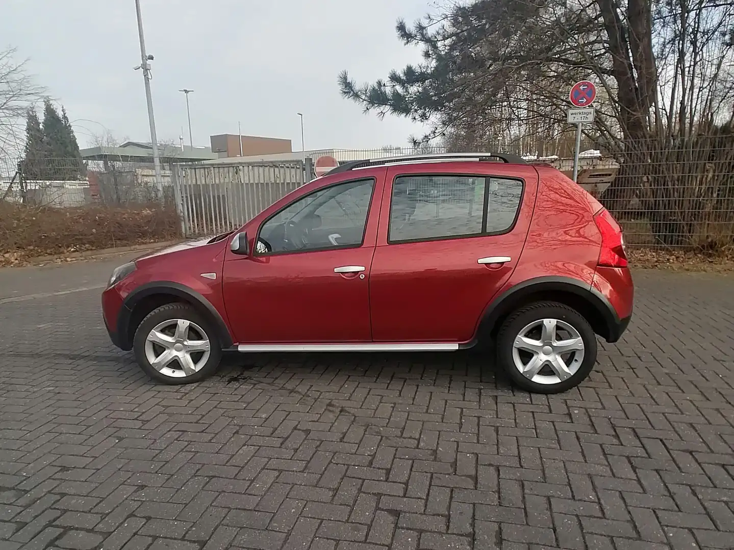 Dacia Sandero Sandero 1.6 MPI LPG 85 Stepway Rot - 2