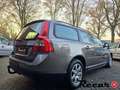 Volvo V70 2.5T/Turbo/Stoelverwarming/Leder/Clima Grau - thumbnail 9