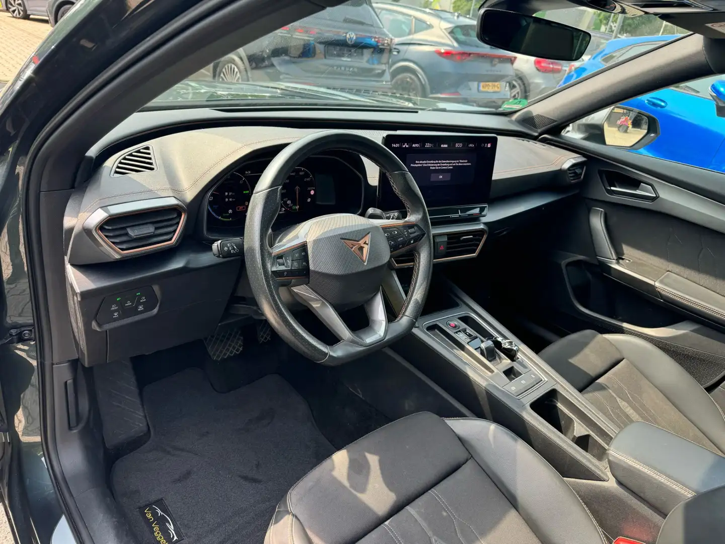 CUPRA Formentor 1.4 e-Hybrid VZ Performance 245 PK panorama, virtu Grün - 2