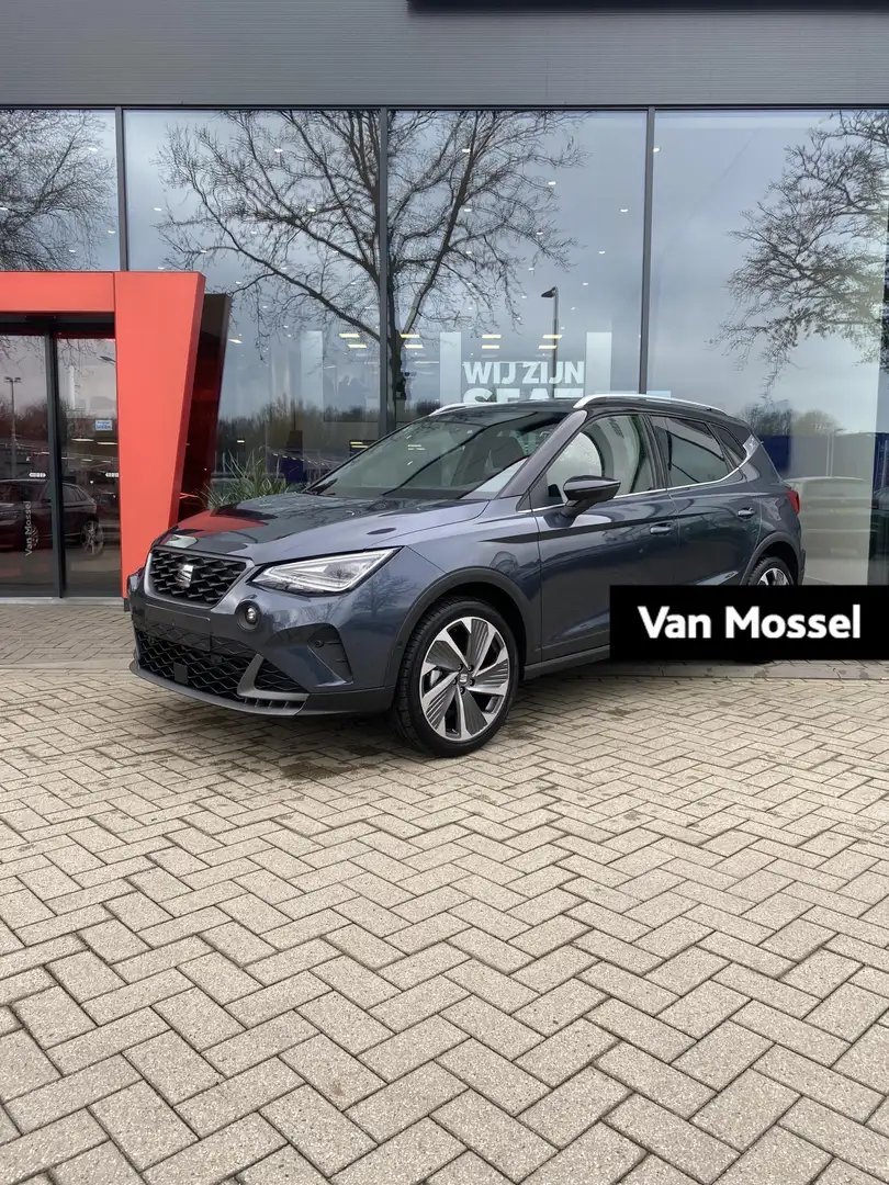 SEAT Arona 1.0 TSI FR Business Intense Metallic lak Grijs - 1