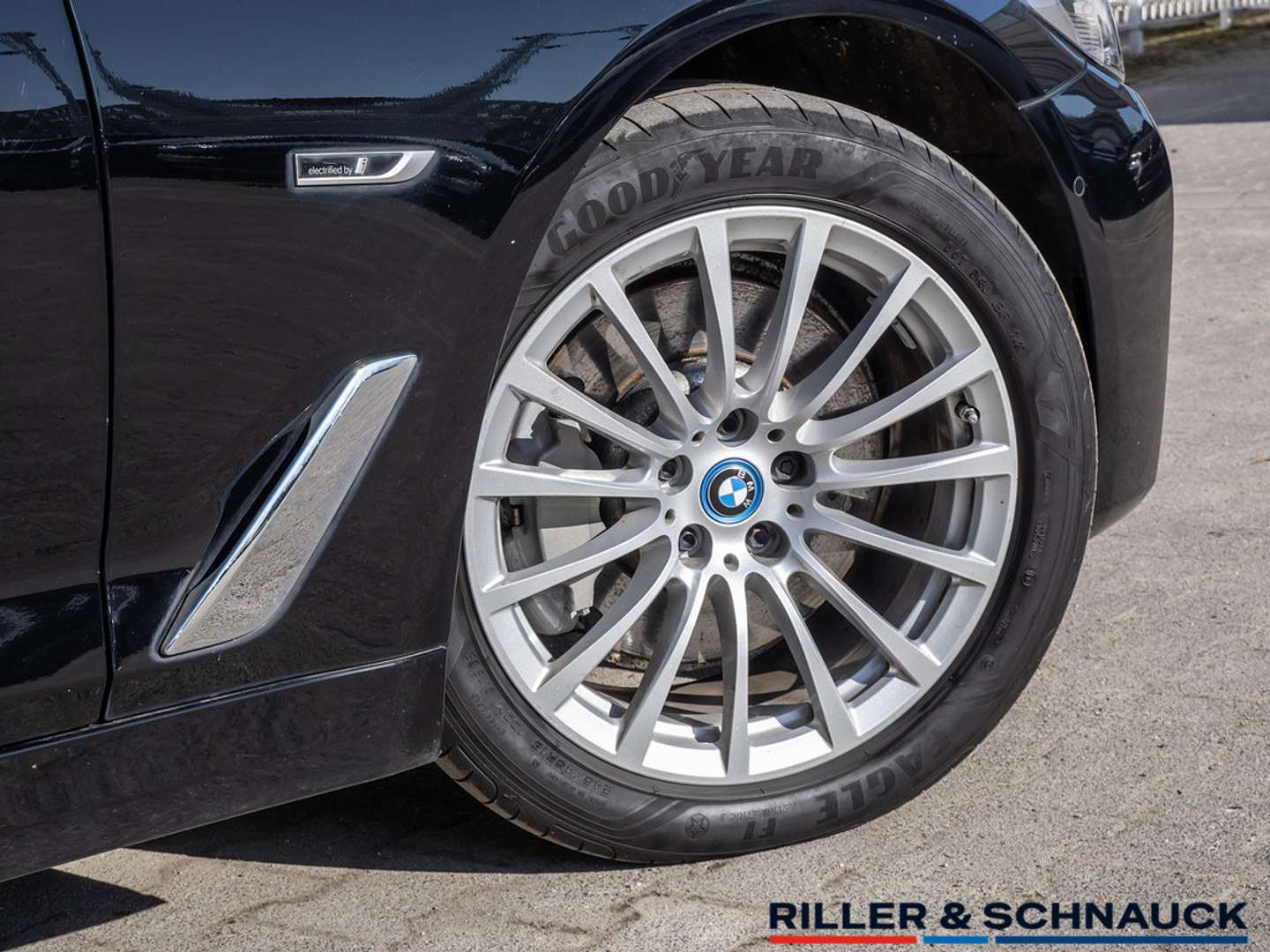 BMW Série 5 Touring 530e -  - Joinsteer - #3