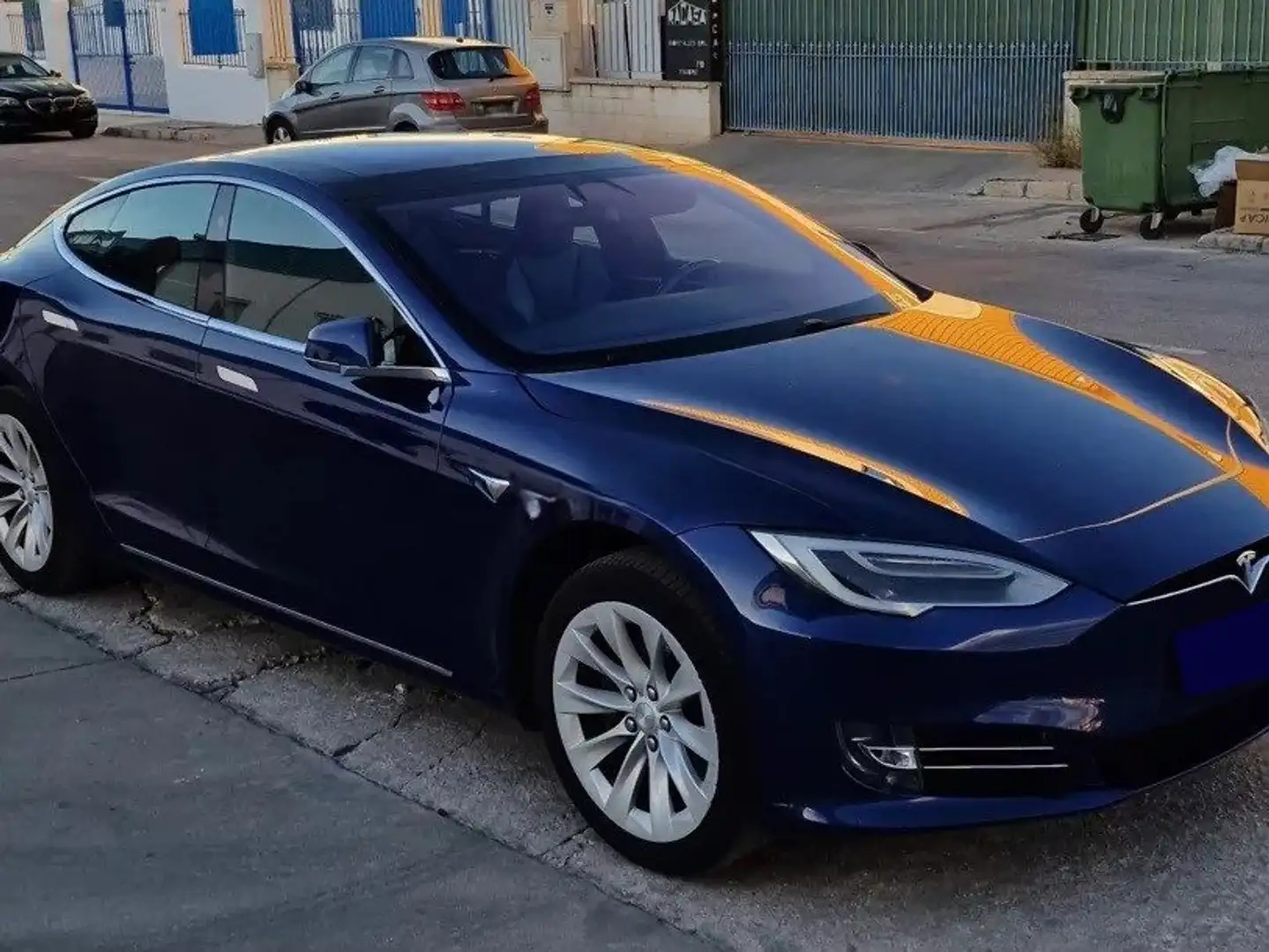 Tesla Model S Model S 75 - 1