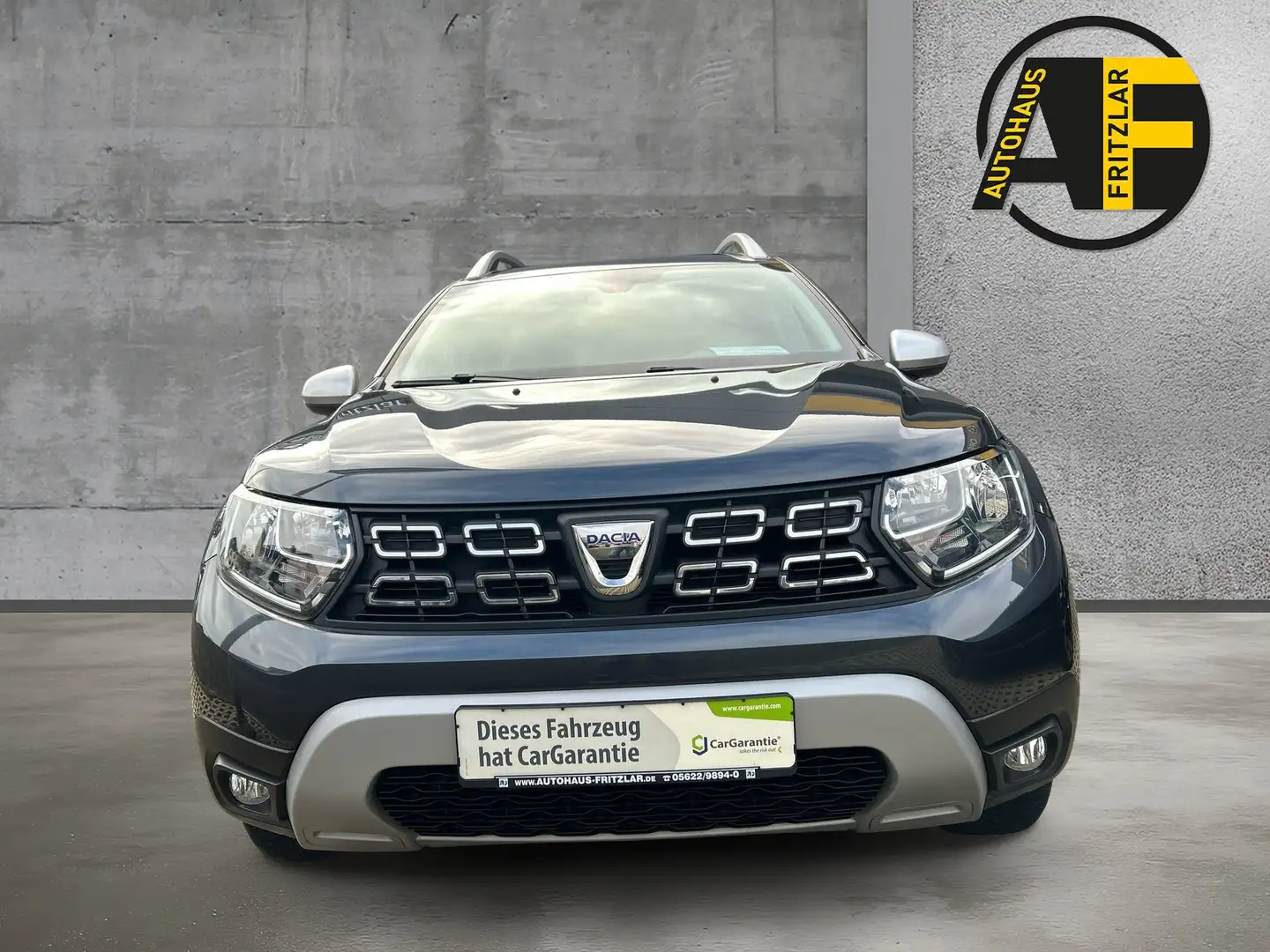 Dacia Duster Prestige Grau - 2