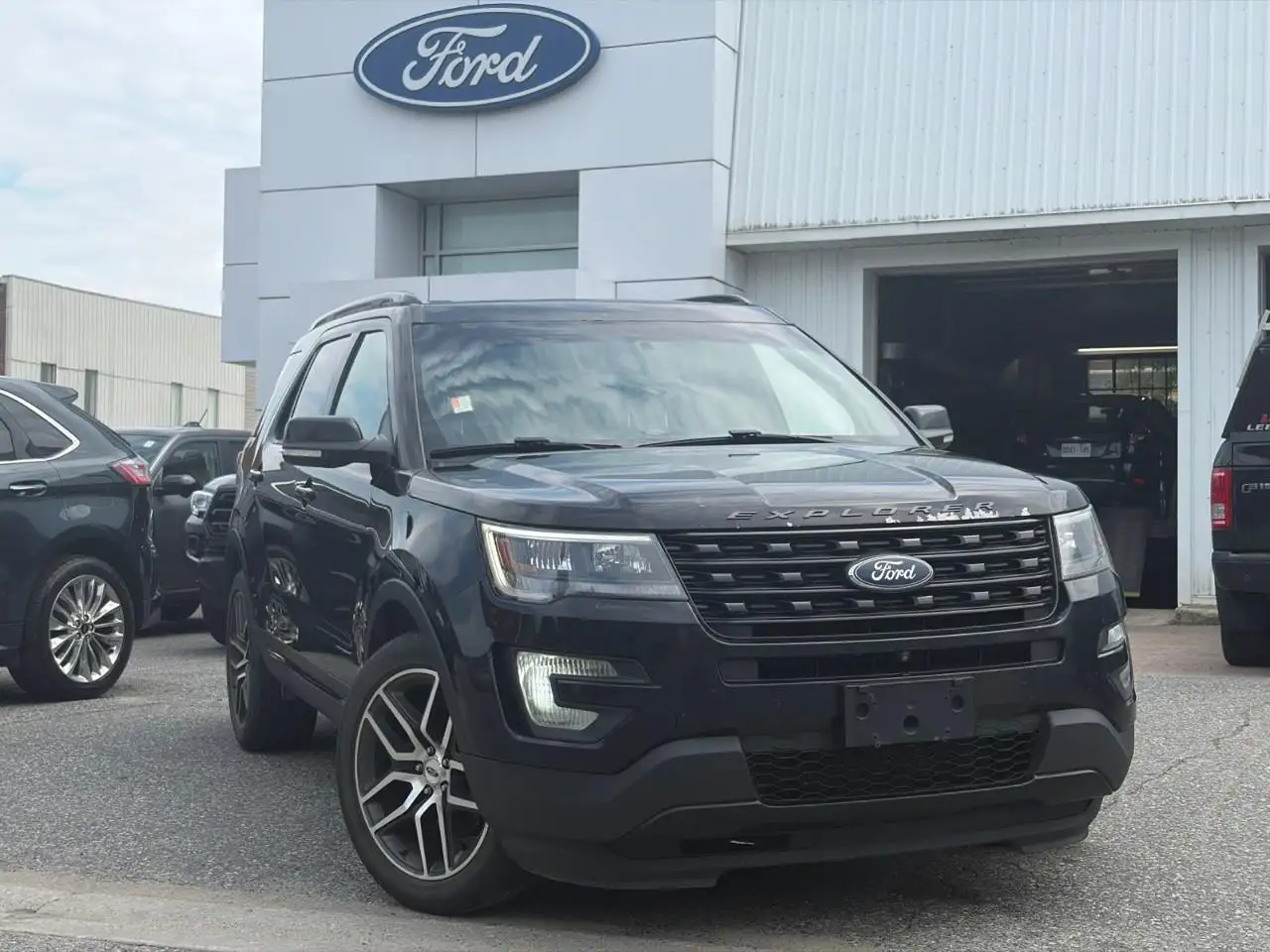 2017 Ford Explorer