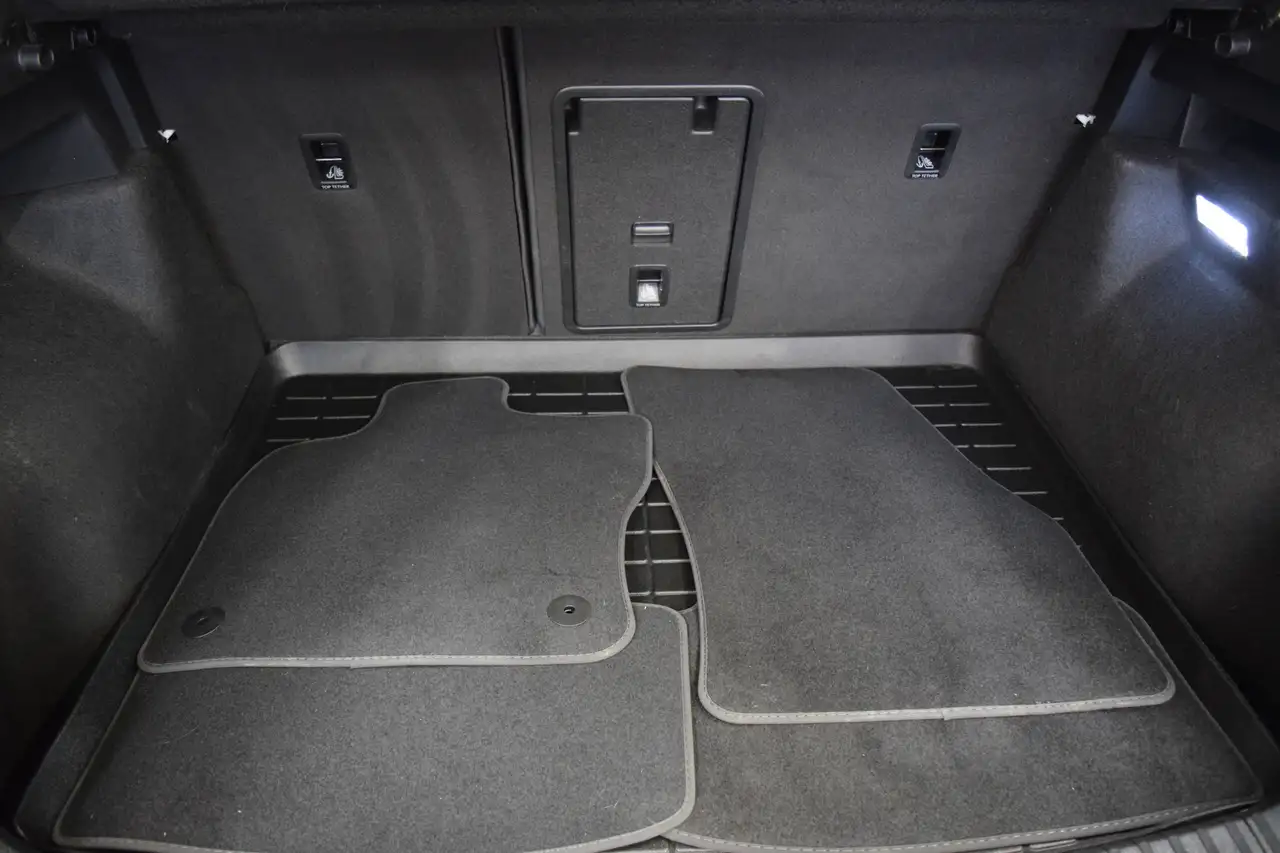 Volkswagen Taos снимка Volkswagen Taos