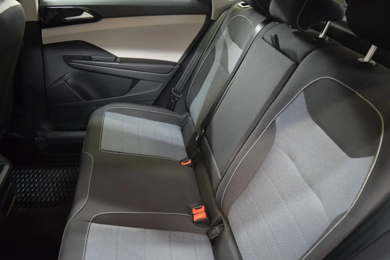 Volkswagen Taos снимка Volkswagen Taos