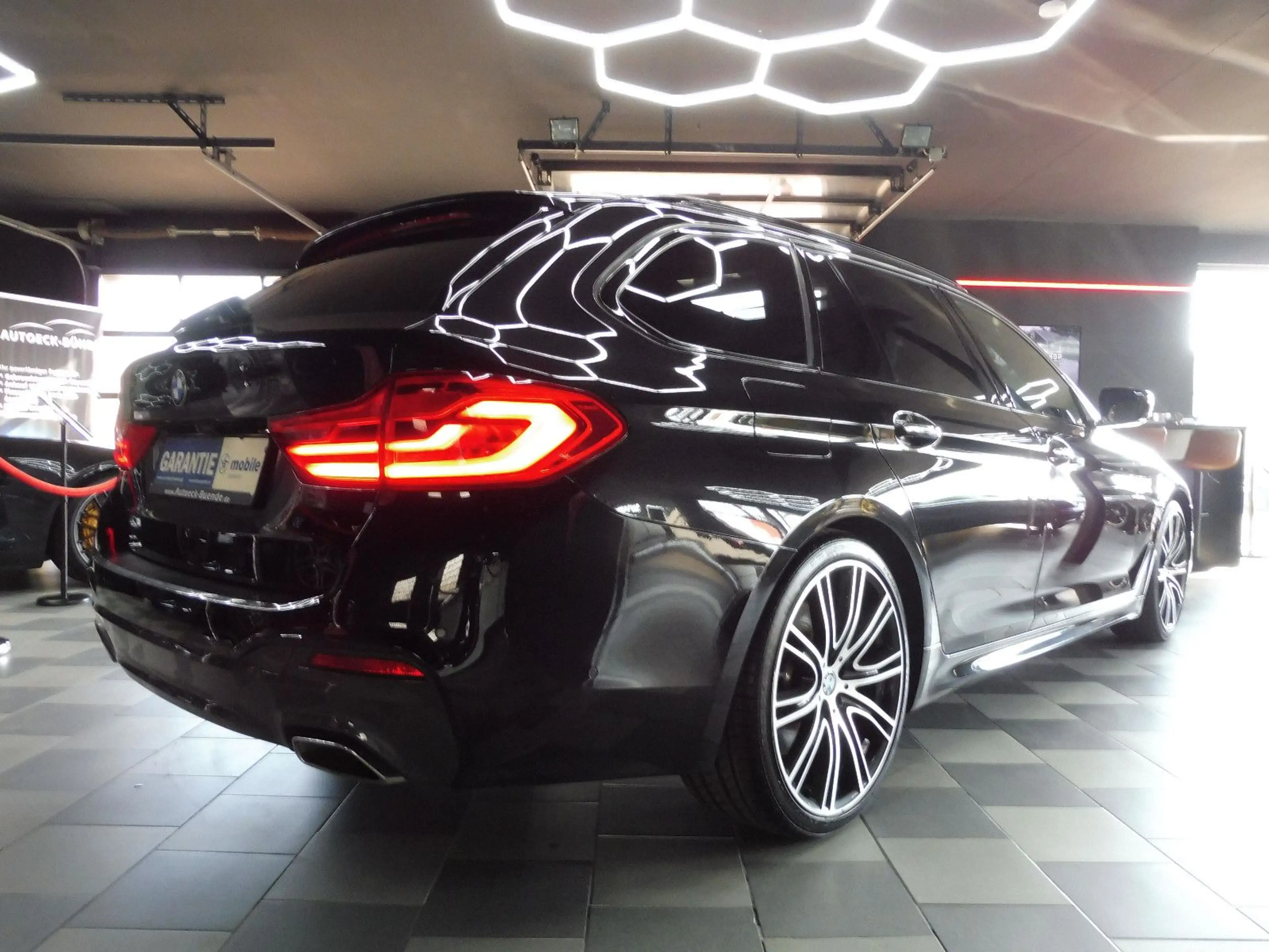 BMW 540 d xDrive M Sport Entertain/HUD/Kam/Pano/AHK — photo 6