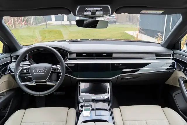 Audi A8 view 7