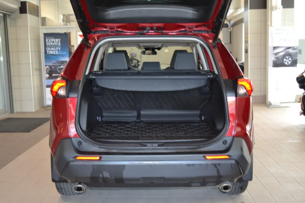 Toyota RAV 4 снимка Toyota RAV 4