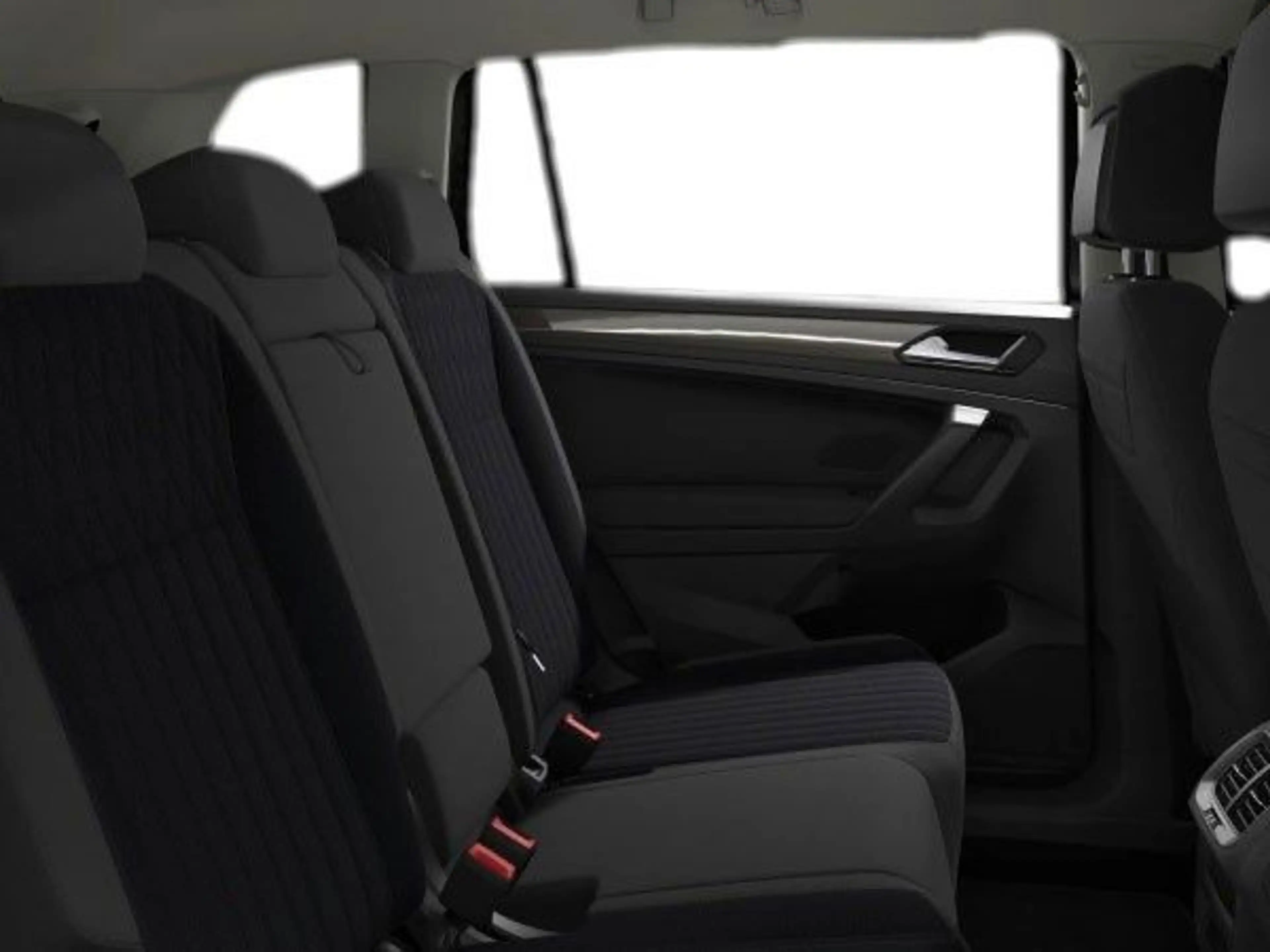 Volkswagen Tiguan Allspace Life /7-SITZERI/WINTER-PAKET/ACC — photo 12