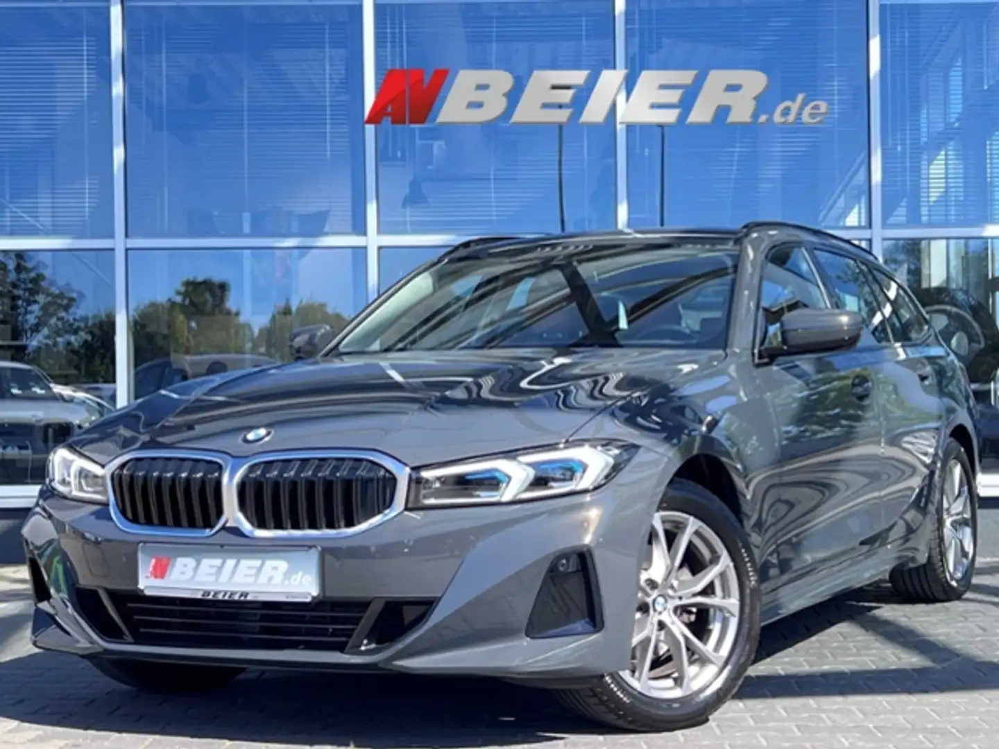 BMW 320 d xDrive adap.LED HeadUp Komfort Memory DAB Innov Grau - 1